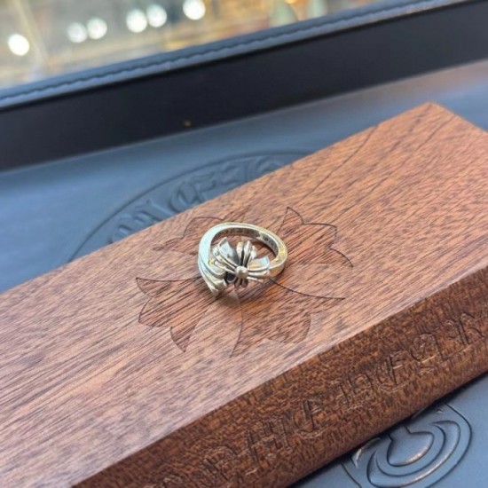 VIP Sale Miracle Ring 2023SS CHROME HEARTS Chrome Hearts VIP Sale Miracle Ring 2023SS CHROME HEARTS Chrome Hearts